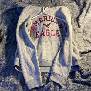 American Eagle sweatshirt